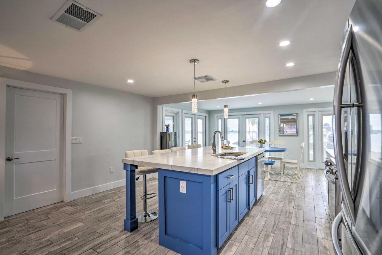 Waterfront Matlacha Home With Hot Tub And Grill! Luaran gambar